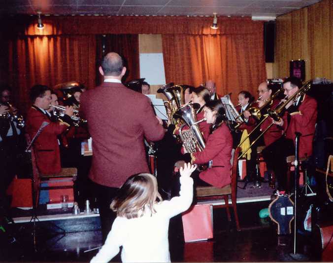 Evening Concert with 'extra conductor'